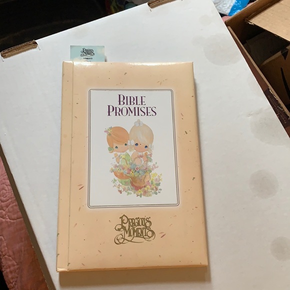 Precious moments bible promises book